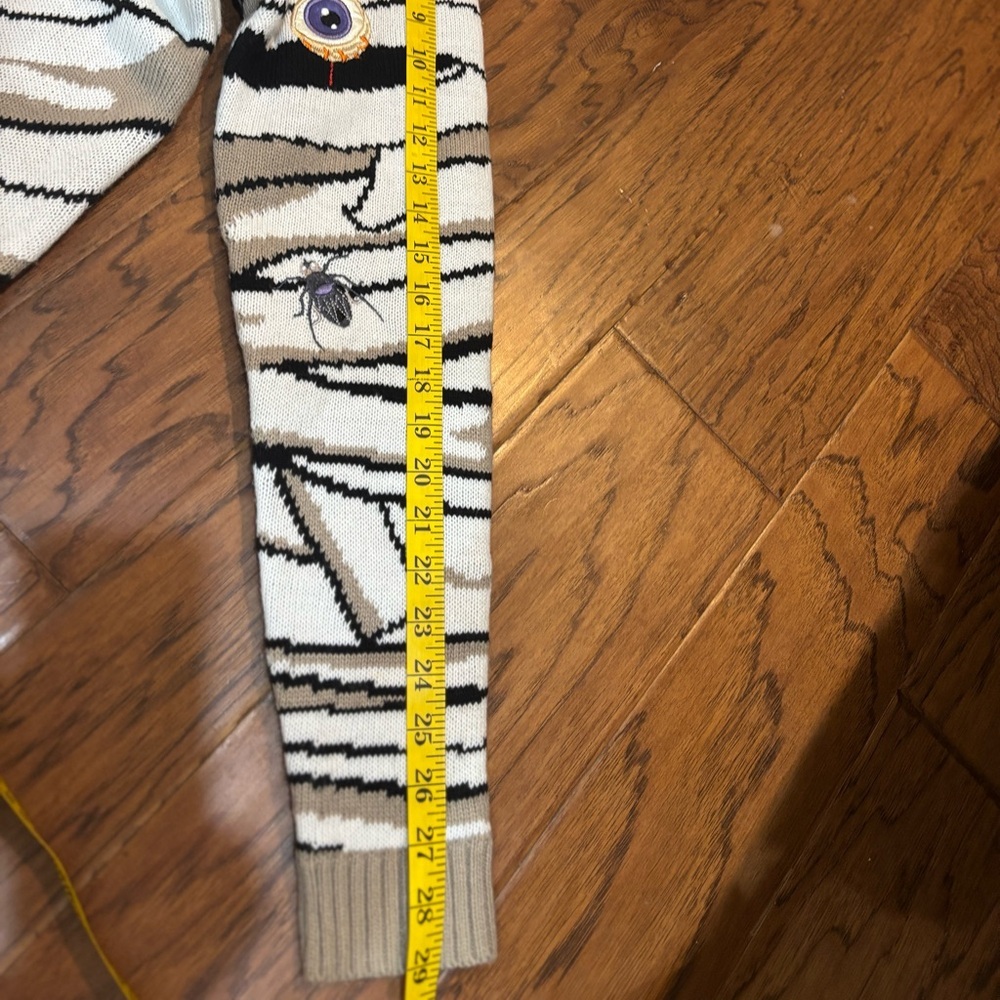 Blizzard Bay Halloween Mummy Sweater – Men’s M - Picture 10 of 12